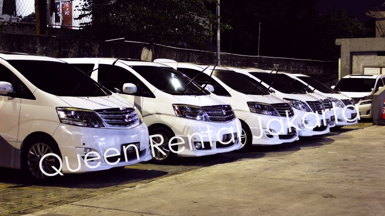 Sewa Mobil Mewah Alphard Vellfire Transformers di Bandung,Babakan Ciparay -Cirangrang