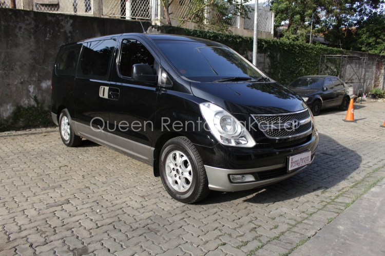 Sewa hyundai h1 Kebayoran Lama - Jakarta Selatan