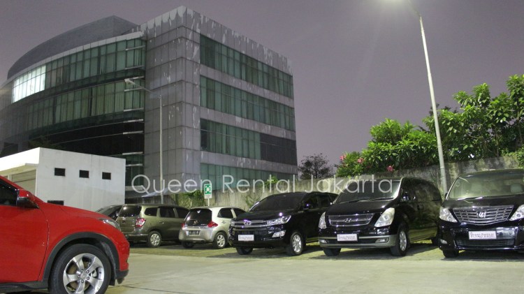 Sewa Mobil Mewah Innova Cipayung Jakarta - Timur