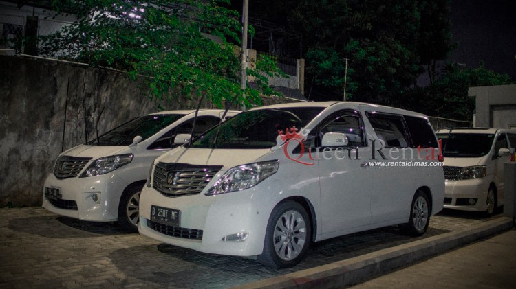 sewa mobil mewah di bandung jakarta selatan