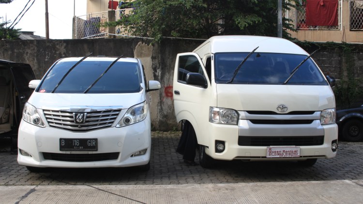sewa hiace jakarta